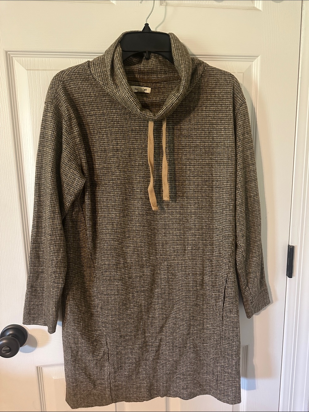 Max Studio Brown/Tan Turtleneck Knit Dress